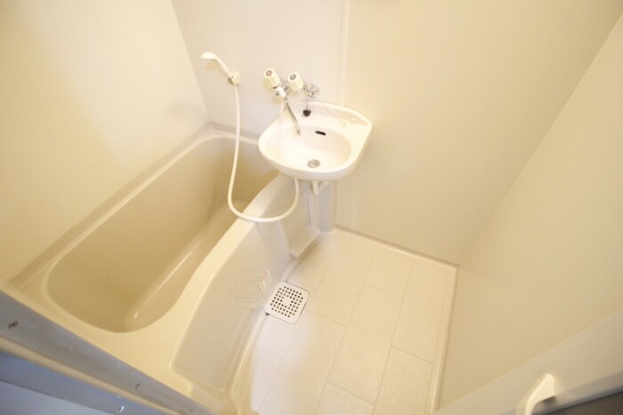 物件内観写真13　(バス／シャワールーム等)