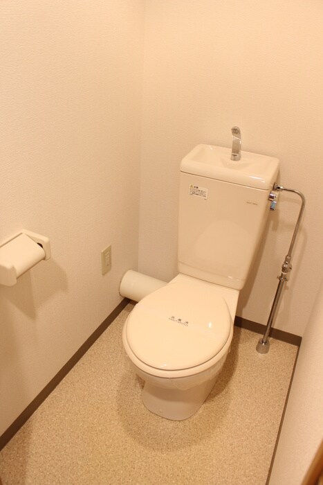 物件内観写真13　(トイレ)