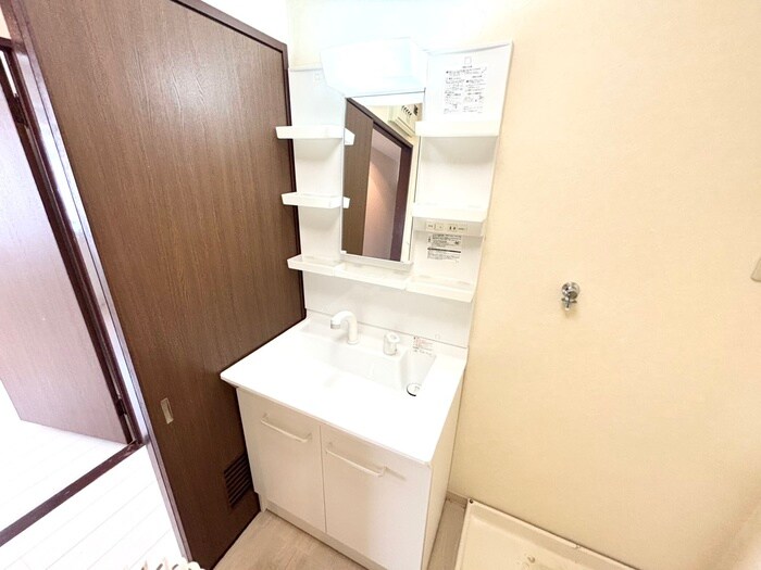 物件内観写真11　(洗面)