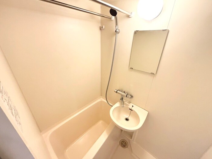 物件内観写真12　(バス／シャワールーム等)