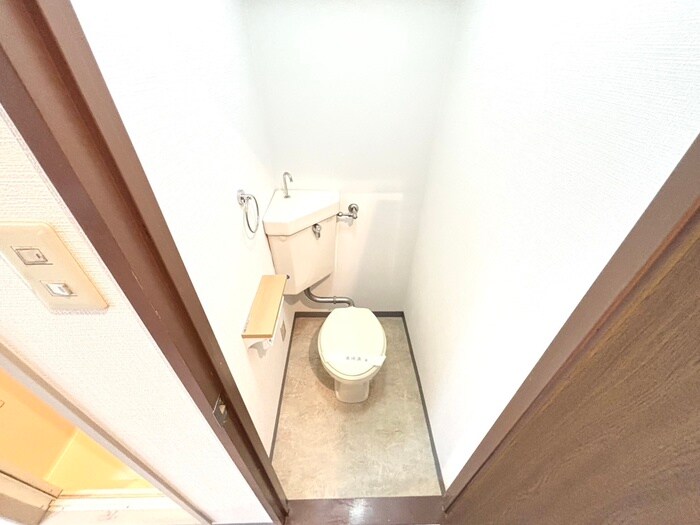 物件内観写真13　(トイレ)