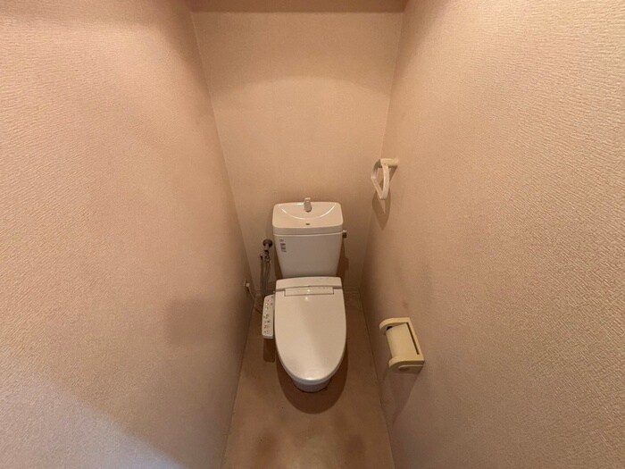 物件内観写真14　(トイレ)