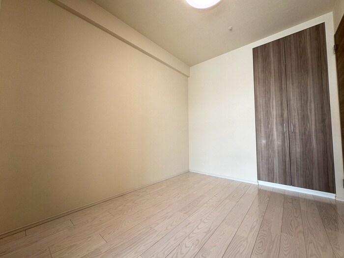 物件内観写真18　(居室)