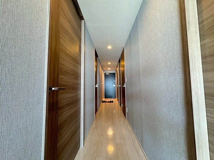 物件内観写真19　(廊下)