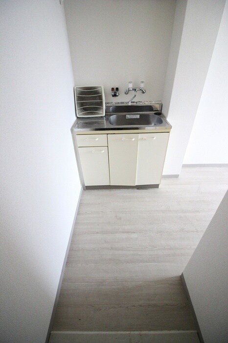 物件内観写真21　(廊下)