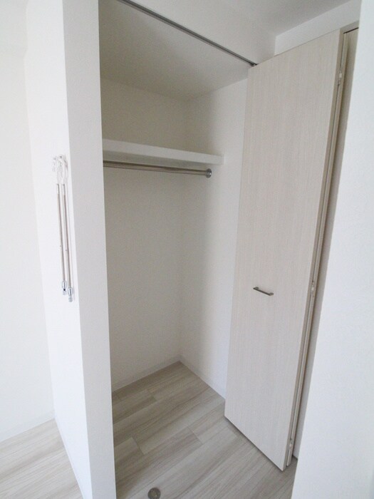 物件内観写真10　(収納)