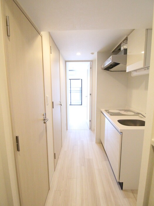 物件内観写真19　(廊下)