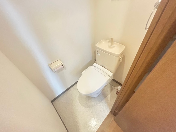 物件内観写真10　(トイレ)