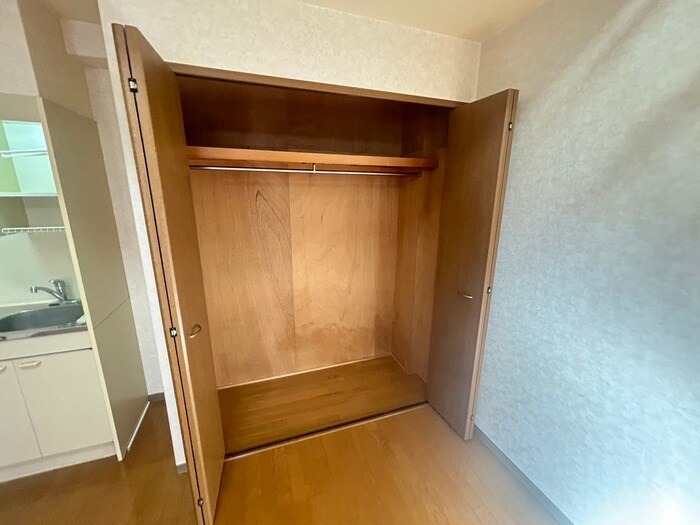物件内観写真16　(収納)