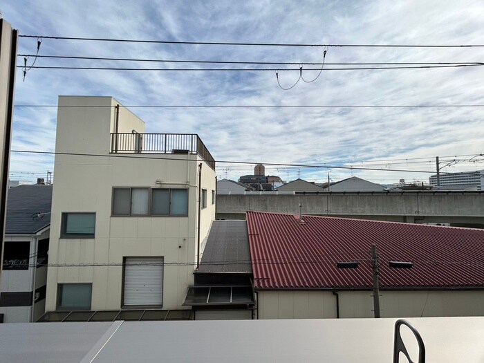 物件内観写真14　(室内からの展望)