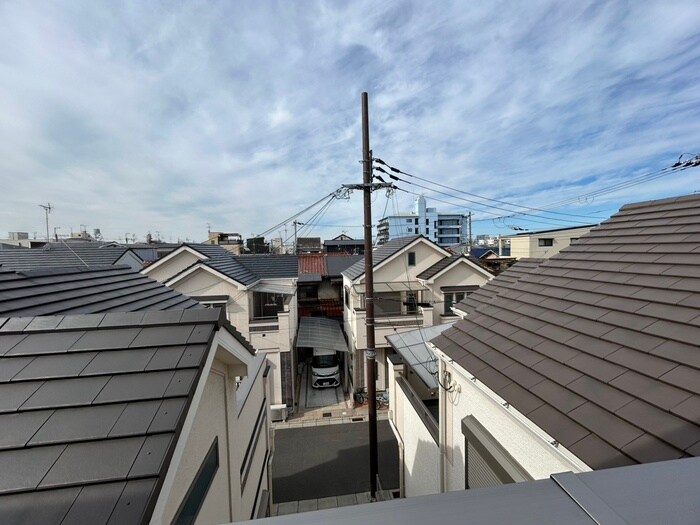 物件内観写真14　(室内からの展望)