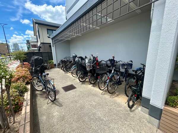 駐輪場
