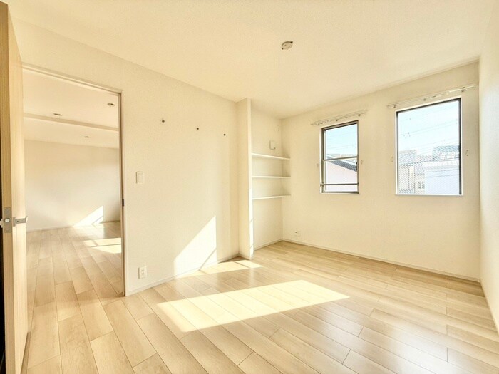 物件内観写真10　(居室)