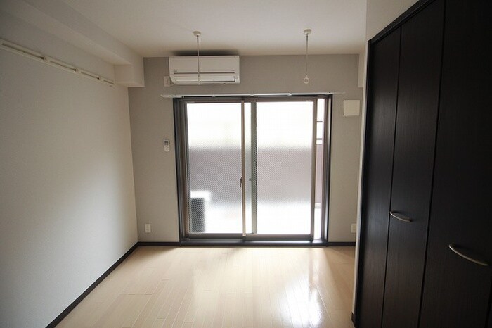 物件内観写真13　(居室)