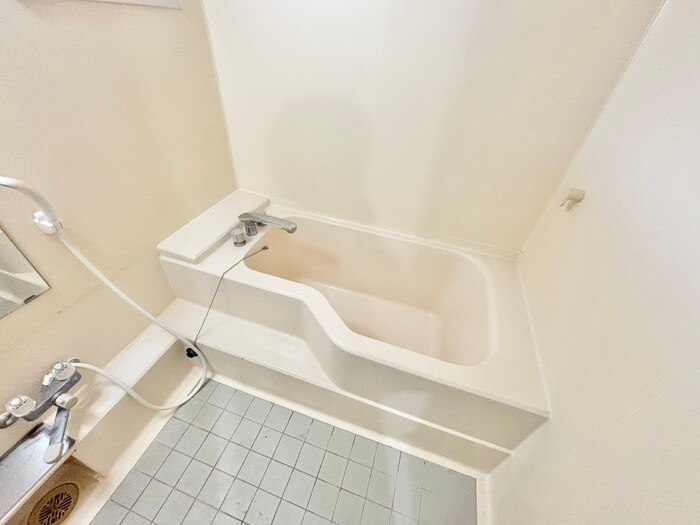 物件内観写真12　(バス／シャワールーム等)