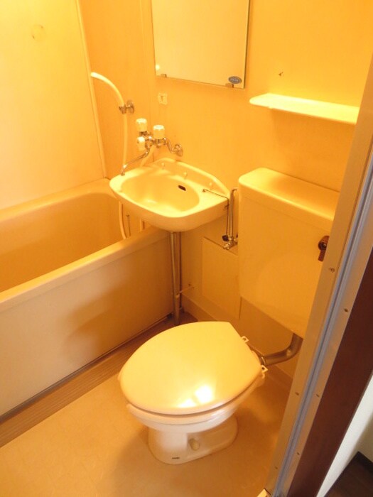 物件内観写真11　(トイレ)