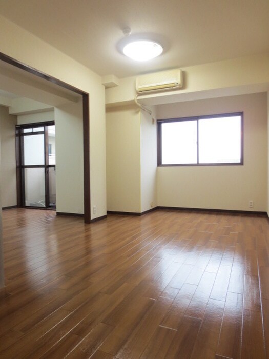 物件内観写真18　(居室)