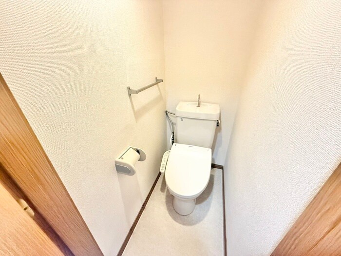 物件内観写真13　(トイレ)