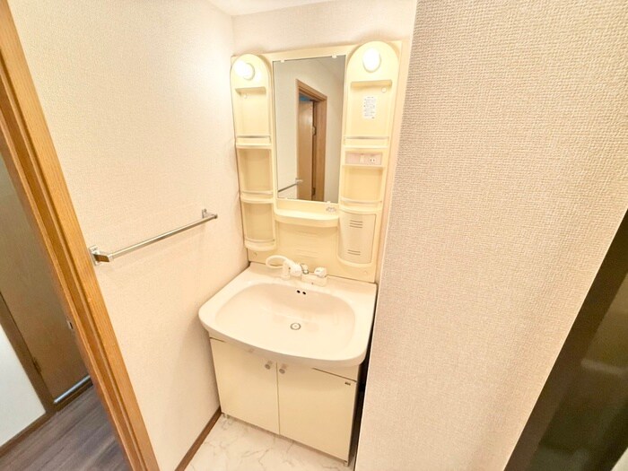 物件内観写真14　(洗面)