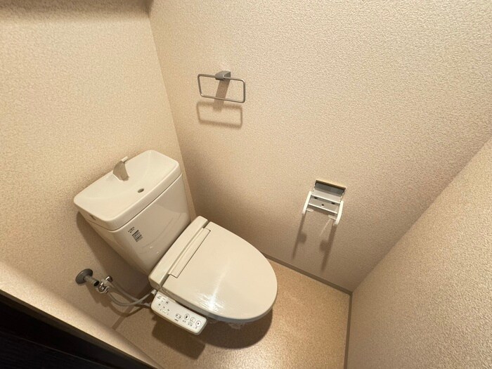 物件内観写真11　(トイレ)