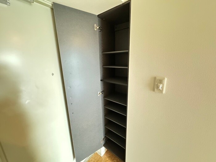 物件内観写真15　(靴箱)