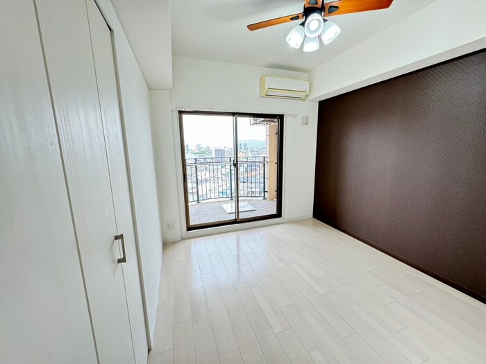 物件内観写真17　(居室)