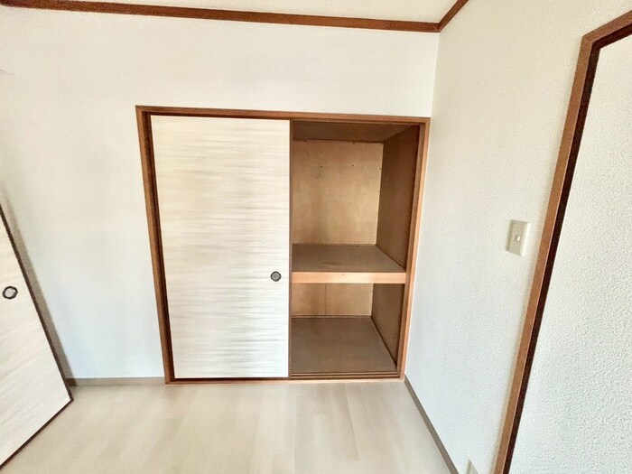 物件内観写真14　(収納)