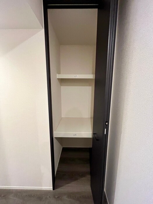 物件内観写真11　(収納)