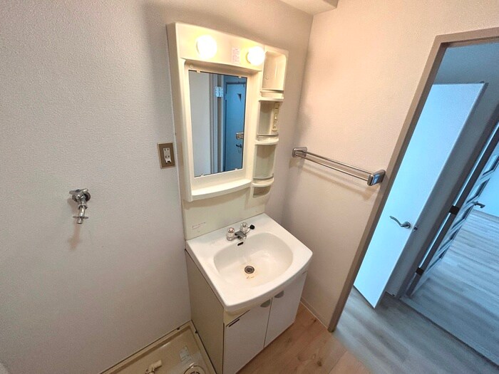 物件内観写真14　(洗面)