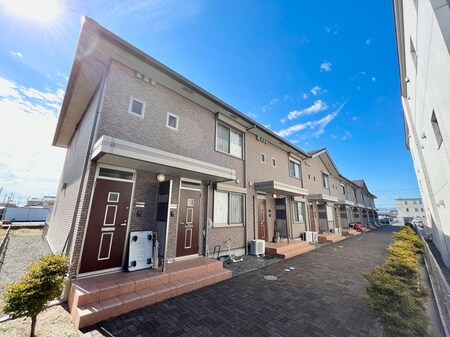 ワンパーパス外観写真