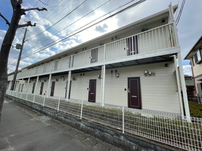 物件外観写真5　(外観写真)