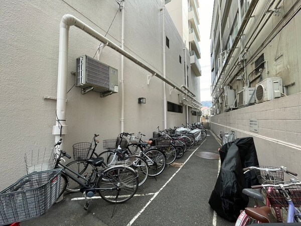 駐輪場