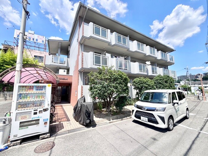 物件外観写真1　(外観写真)