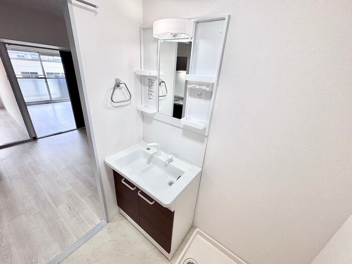 物件内観写真9　(洗面)