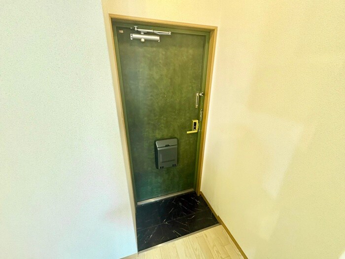 物件内観写真20　(玄関)