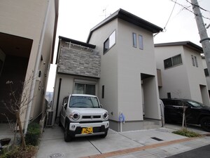 大枝東長町貸家（1-709）外観写真