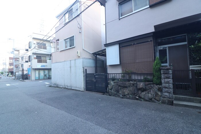 物件外観写真6　(周辺環境)