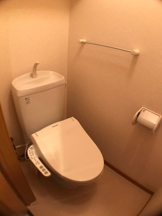 物件内観写真11　(トイレ)