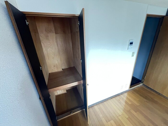 物件内観写真8　(洗面)