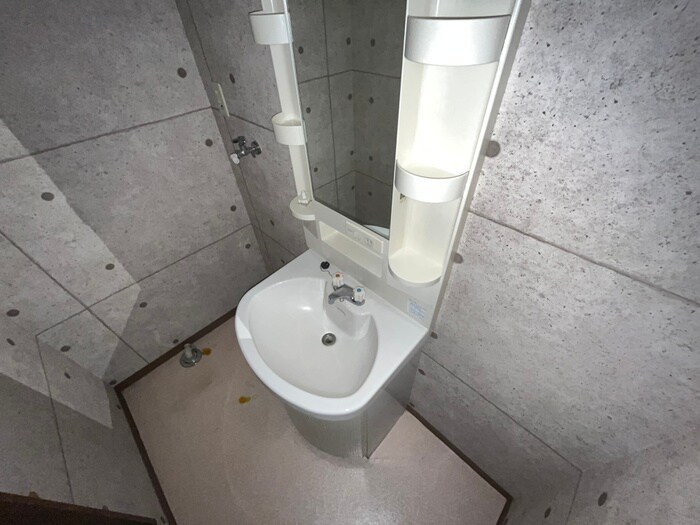 物件内観写真9　(洗面)