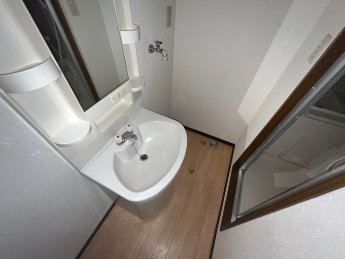 物件内観写真10　(洗面)