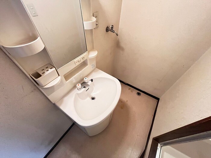 物件内観写真10　(洗面)