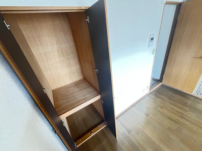 物件内観写真14　(収納)