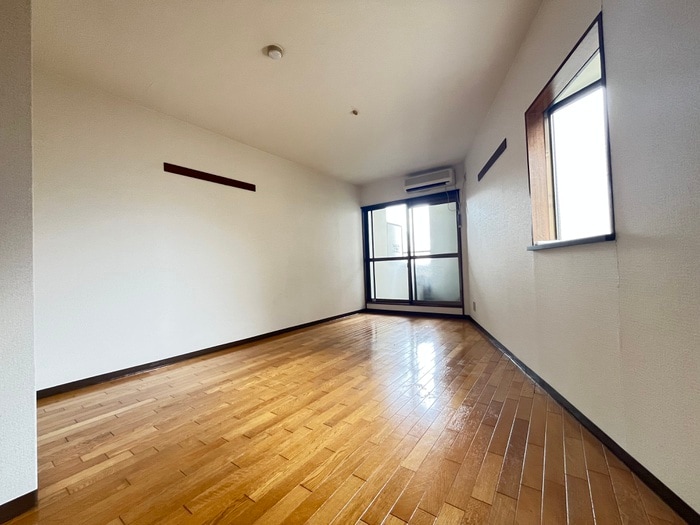 物件内観写真14　(居室)