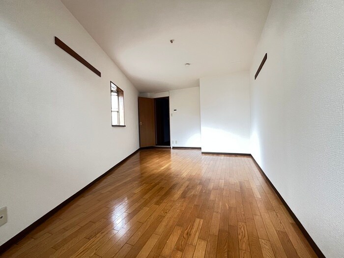 物件内観写真15　(居室)