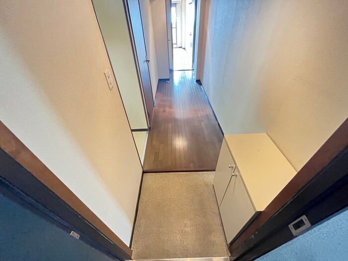 物件内観写真20　(玄関)