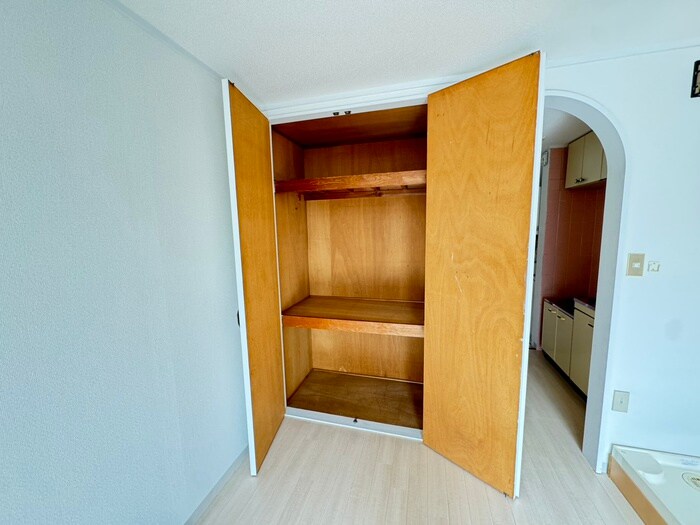 物件内観写真13　(収納)