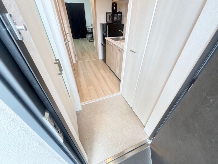 物件内観写真14　(玄関)