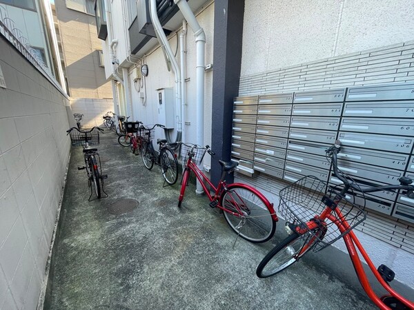 駐輪場