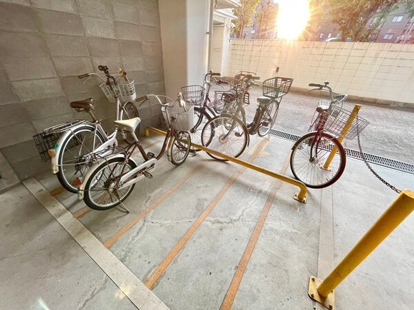 駐輪場